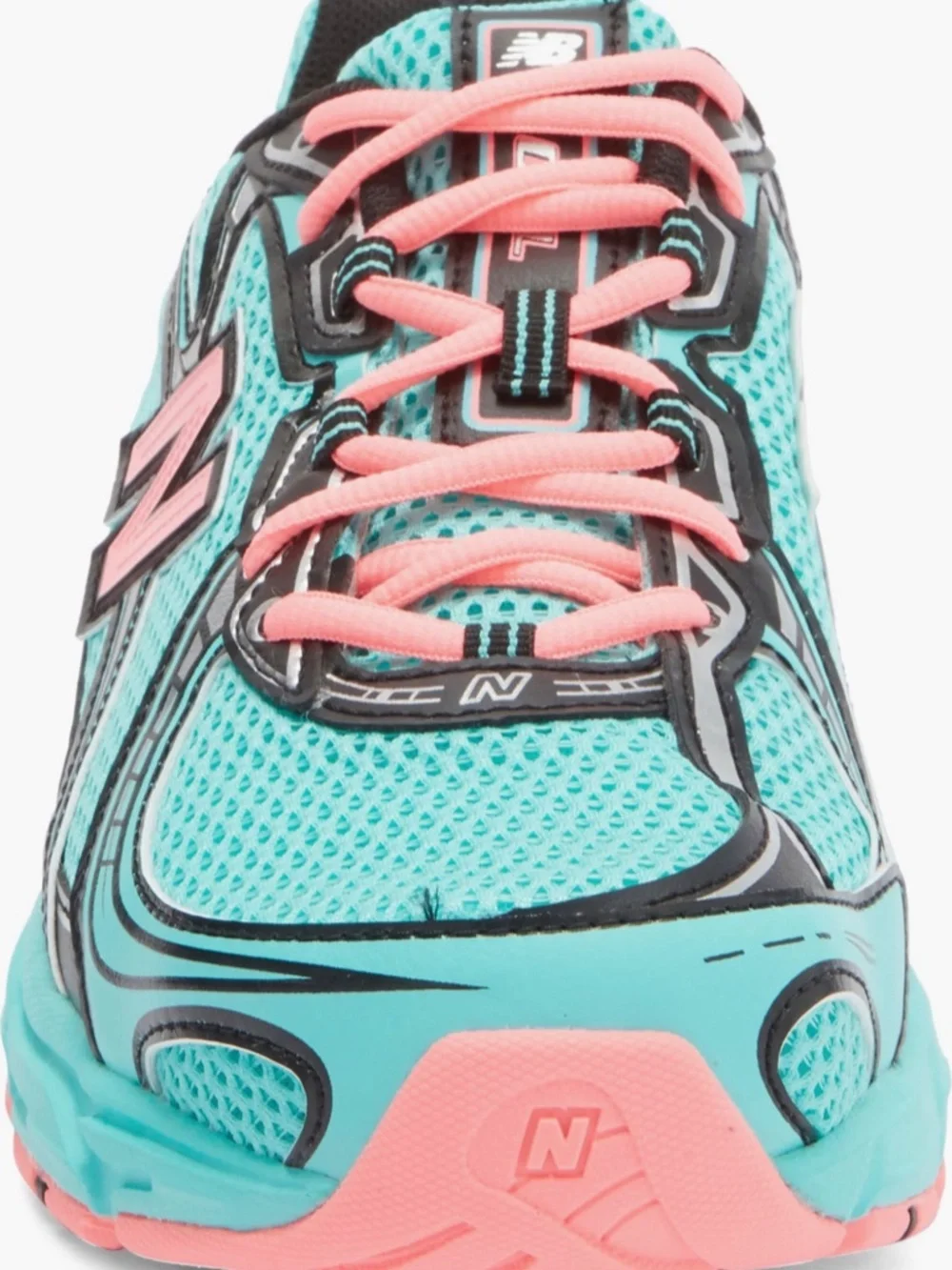 NEW BALANCE 740 Running Sneakers